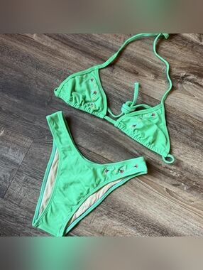 Praiamar Green Embroidered High Cut Triangle Bikini Set